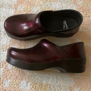 New Red Danskco textured shoes size 38.